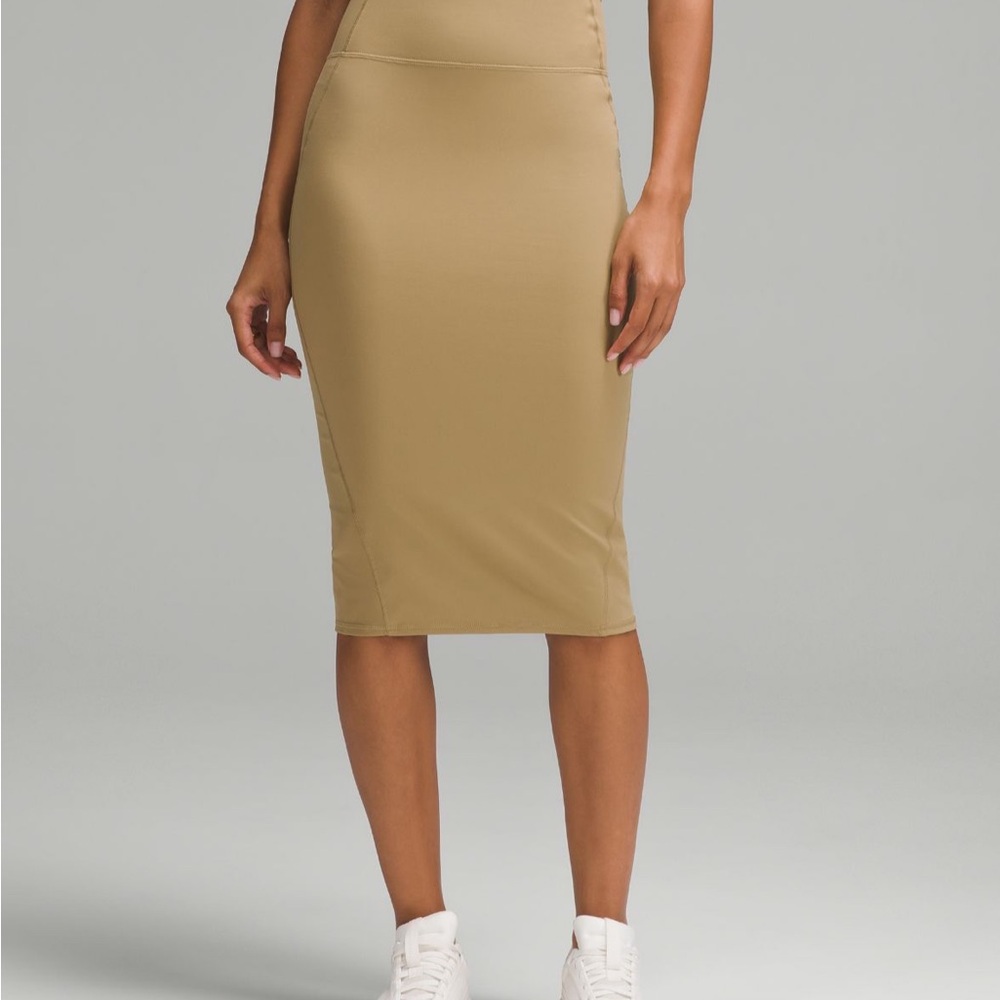 Lululemon Nulu Skirt